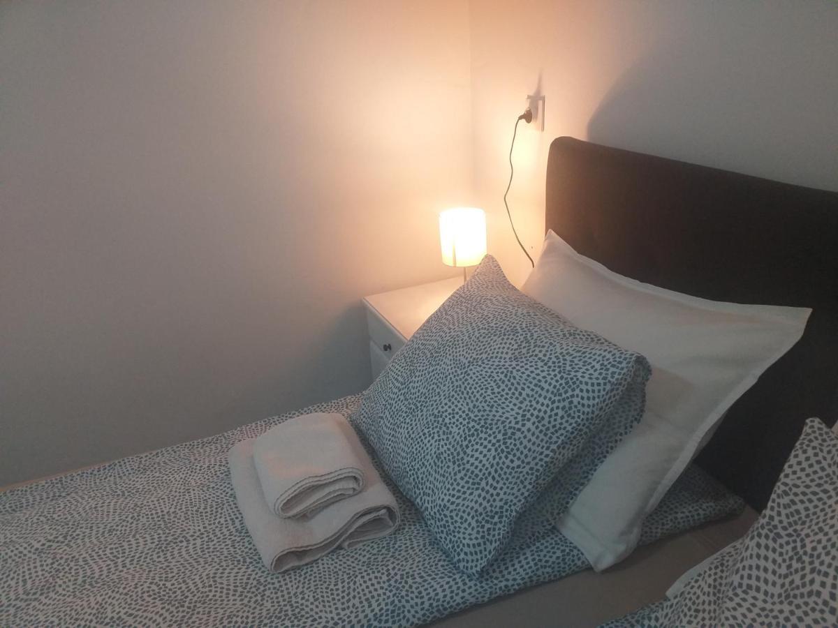 Zeravica Rooms B&B 斯雷姆斯基卡尔洛夫奇 外观 照片